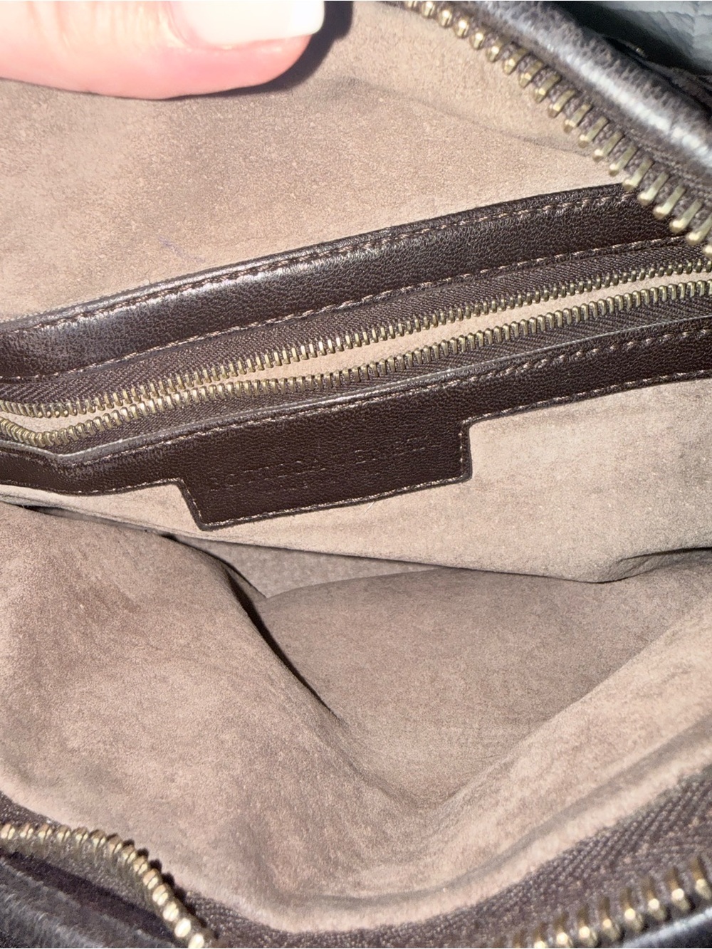 Bottega Venetta Woven Leather Bag in Dark Brown - Picture 4 of 4